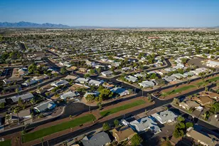 11467 N Desert Hills Dr, Sun City, AZ 85351 - Photo 30