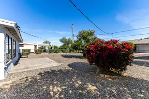 11467 N Desert Hills Dr, Sun City, AZ 85351 - Photo 28