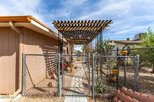 1144 S Main Dr, Apache Junction, AZ 85120 - Photo 30