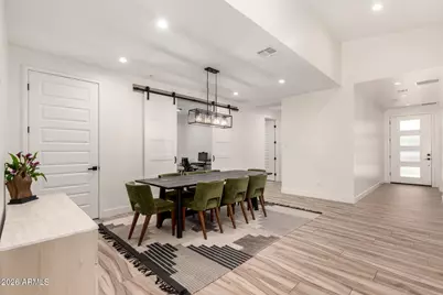 2418 E Amelia Avenue, Phoenix, AZ 85016 - Photo 6