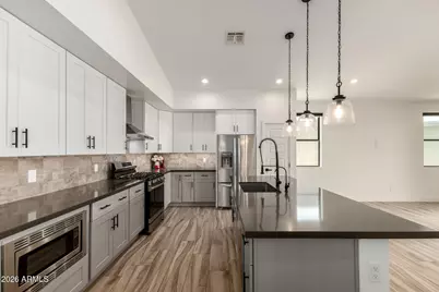 2418 E Amelia Avenue, Phoenix, AZ 85016 - Photo 4