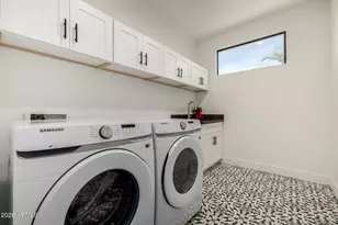 2418 E Amelia Ave, Phoenix, AZ 85016 - Photo 28