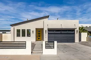 2418 E Amelia Ave, Phoenix, AZ 85016 - Photo 1