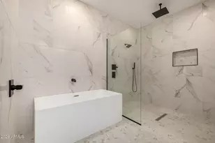 2418 E Amelia Ave, Phoenix, AZ 85016 - Photo 16