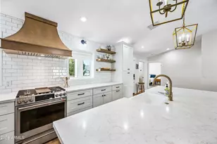 4110 E Catalina Dr, Phoenix, AZ 85018 - Photo 16