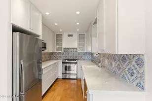 4800 N 68th St, Scottsdale, AZ 85251 - Photo 6