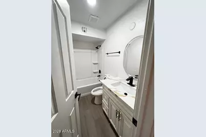 2115 W Belmont Avenue #4, Phoenix, AZ 85021 - Photo 8