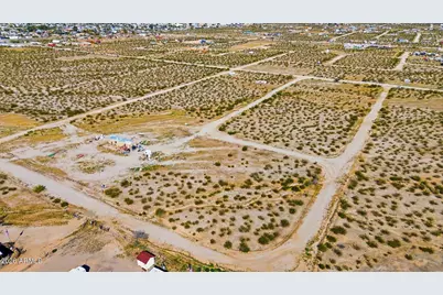 67414 Elm Way, Salome, AZ 85348 - Photo 24