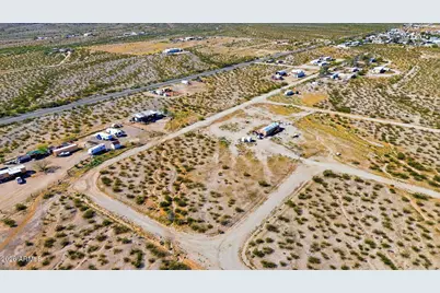 67414 Elm Way, Salome, AZ 85348 - Photo 26