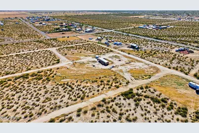67414 Elm Way, Salome, AZ 85348 - Photo 20