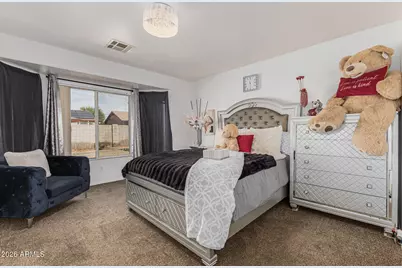 5315 S 28th Drive, Phoenix, AZ 85041 - Photo 18