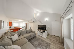 860 N McQueen Rd, Chandler, AZ 85225 - Photo 2