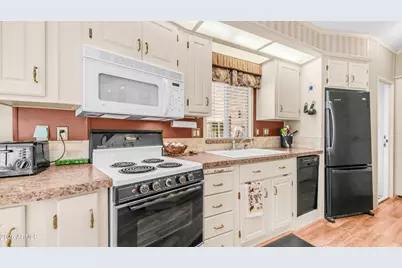 695 Felspar Drive, Apache Junction, AZ 85119 - Photo 14