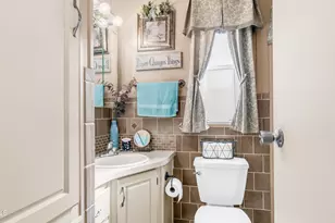 695 Felspar Dr, Apache Junction, AZ 85119 - Photo 18