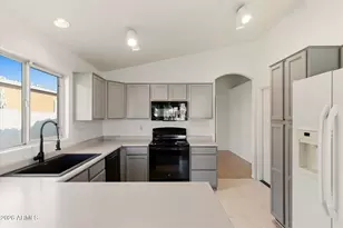 5259 W Pontiac Dr, Glendale, AZ 85308 - Photo 12