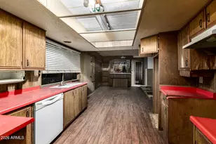 7637 E Flossmoor Ave, Mesa, AZ 85208 - Photo 12