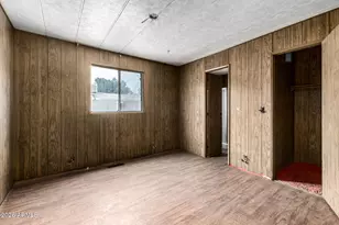 7637 E Flossmoor Ave, Mesa, AZ 85208 - Photo 16