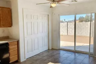 11752 W Loma Vista Dr, Arizona City, AZ 85123 - Photo 4