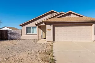 11752 W Loma Vista Dr, Arizona City, AZ 85123 - Photo 2