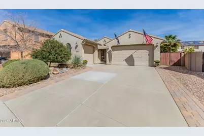 3523 N Emerald Creek Drive, Florence, AZ 85132 - Photo 2