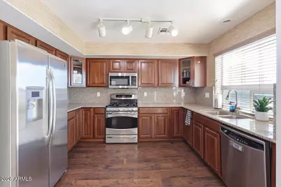 38266 N Amy Lane, San Tan Valley, AZ 85140 - Photo 10