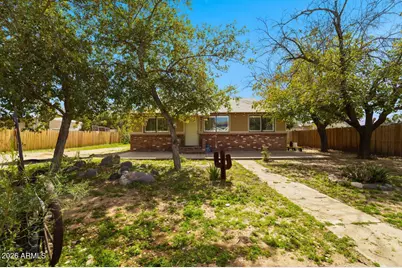 19361 E Spencer Street, Black Canyon City, AZ 85324 - Photo 2