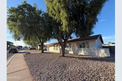 2514 W Larkspur Drive, Phoenix, AZ 85029 - Photo 2