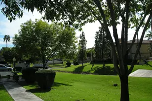 10410 N Cave Creek Rd, Phoenix, AZ 85020 - Photo 14