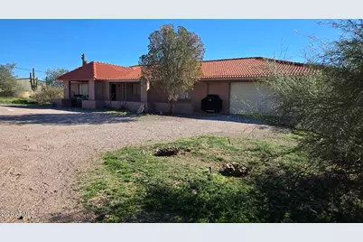 295 E Moon Vista Street, Apache Junction, AZ 85119 - Photo 1