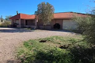 295 E Moon Vista St, Apache Junction, AZ 85119 - Photo 2