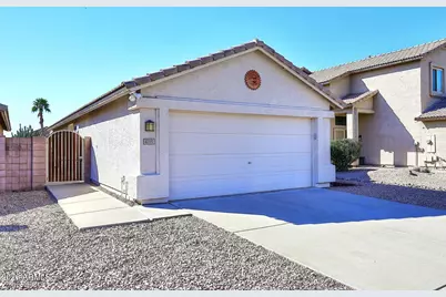 4719 E Amberwood Drive, Phoenix, AZ 85048 - Photo 2