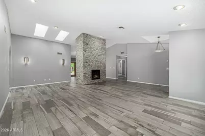 801 E Acoma Drive, Phoenix, AZ 85022 - Photo 12