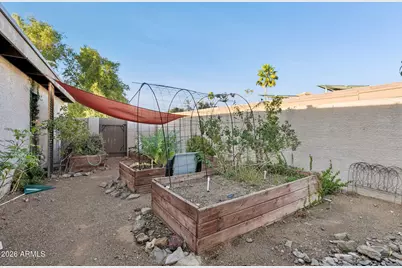 3253 E Vogel Avenue, Phoenix, AZ 85028 - Photo 22