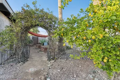 3253 E Vogel Avenue, Phoenix, AZ 85028 - Photo 60
