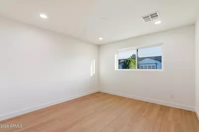 8520 E Highland Avenue, Scottsdale, AZ 85251 - Photo 26