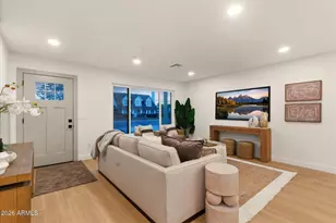 8520 E Highland Ave, Scottsdale, AZ 85251 - Photo 12