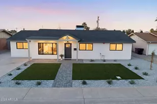 8520 E Highland Ave, Scottsdale, AZ 85251 - Photo 1