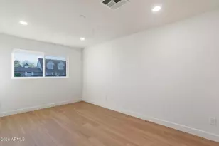 8520 E Highland Ave, Scottsdale, AZ 85251 - Photo 24