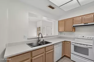 18846 N Palomar Dr, Sun City West, AZ 85375 - Photo 22
