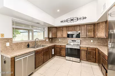 15756 W Shiloh Avenue, Goodyear, AZ 85338 - Photo 12