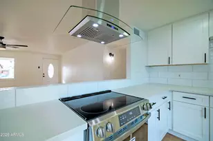 4109 N 71st Ln, Phoenix, AZ 85033 - Photo 16