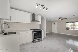 3525 W Taylor St, Phoenix, AZ 85009 - Photo 10