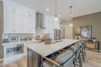 128 W Willo Court, Phoenix, AZ 85003 - Photo 8