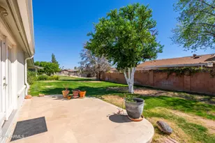 10215 W Mountain View Rd, Sun City, AZ 85351 - Photo 28