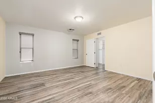 10215 W Mountain View Rd, Sun City, AZ 85351 - Photo 18