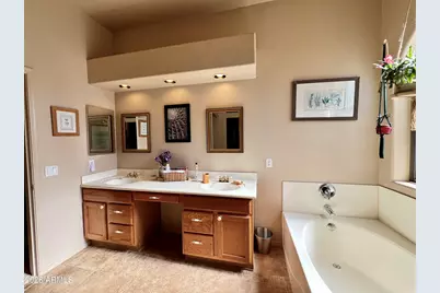 2437 N Malachite --, Mesa, AZ 85207 - Photo 12