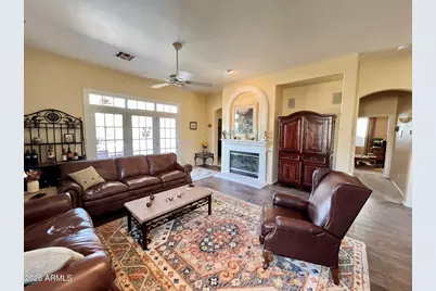 2437 N Malachite --, Mesa, AZ 85207 - Photo 6