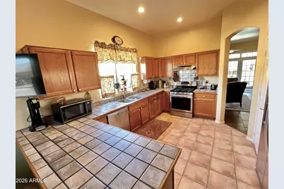 2437 N Malachite --, Mesa, AZ 85207 - Photo 8
