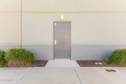 450 N 54th Street #7, Chandler, AZ 85226 - Photo 2