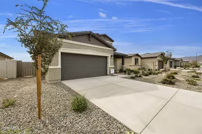 19015 W Rose Lane, Waddell, AZ 85355 - Photo 6